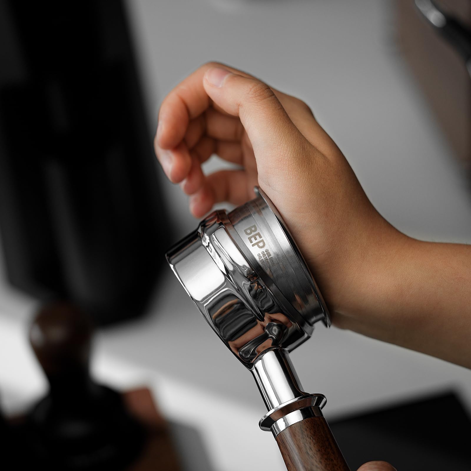 MHW-3BOMBER 58mm Espresso Filter Basket, 18g Double-layer Stainless Steel High Precision Extraction Portafilter Basket Filter Fits Most 58mm Portafilter/Tamper, Ridged, FB5628 - Image 7