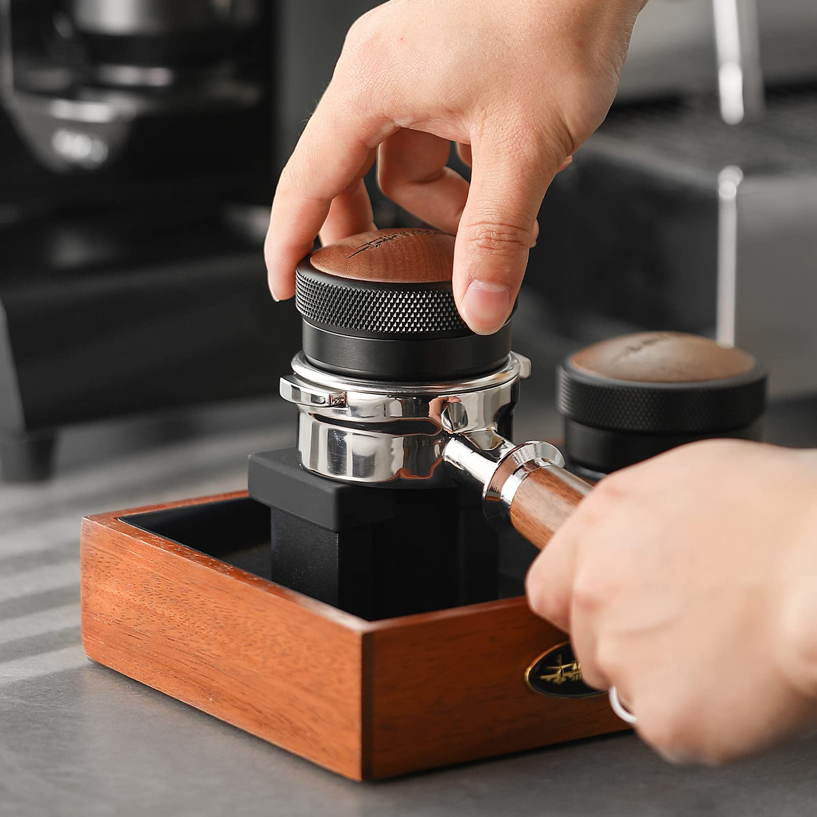 MHW-3BOMBER Espresso Coffee Distributor 58.35mm, Espresso Distribution Tool with Wooden Lid, Adjustable Height Coffee Leveler with Non-slip for 58mm Portafilters, Espresso Accessories T5270L4 - Image 5